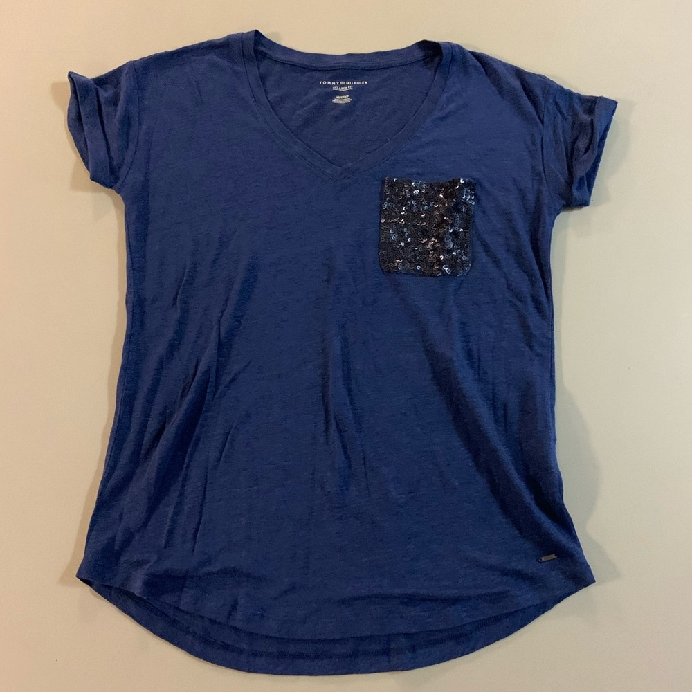 Tommy Hilfiger Women’s Relaxed Fit V Neck